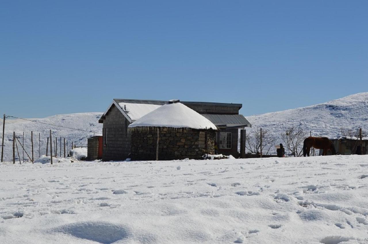 Motebong Lodge Bokong Zewnętrze zdjęcie
